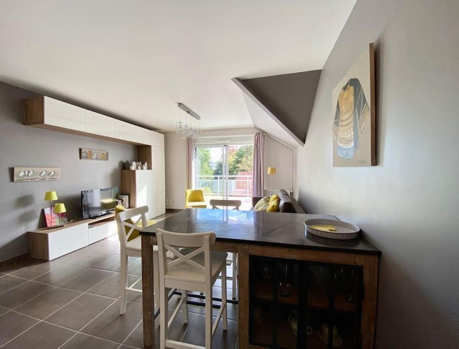Superbe Appartement Terrasse, Proche De La Plage Bénodet Esterno foto